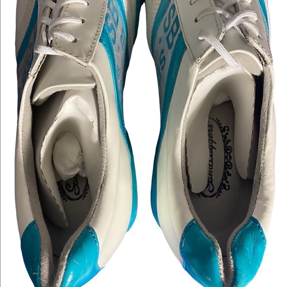 Sandbaggers Golf Shoes 9 1/2 Style: Sandy